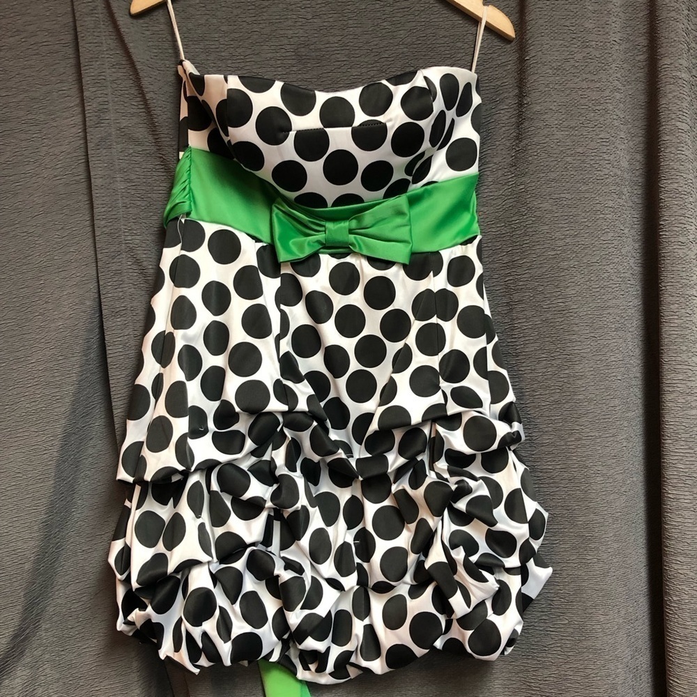 Ruby Road size 11 white satin with black large dots bubble skirt